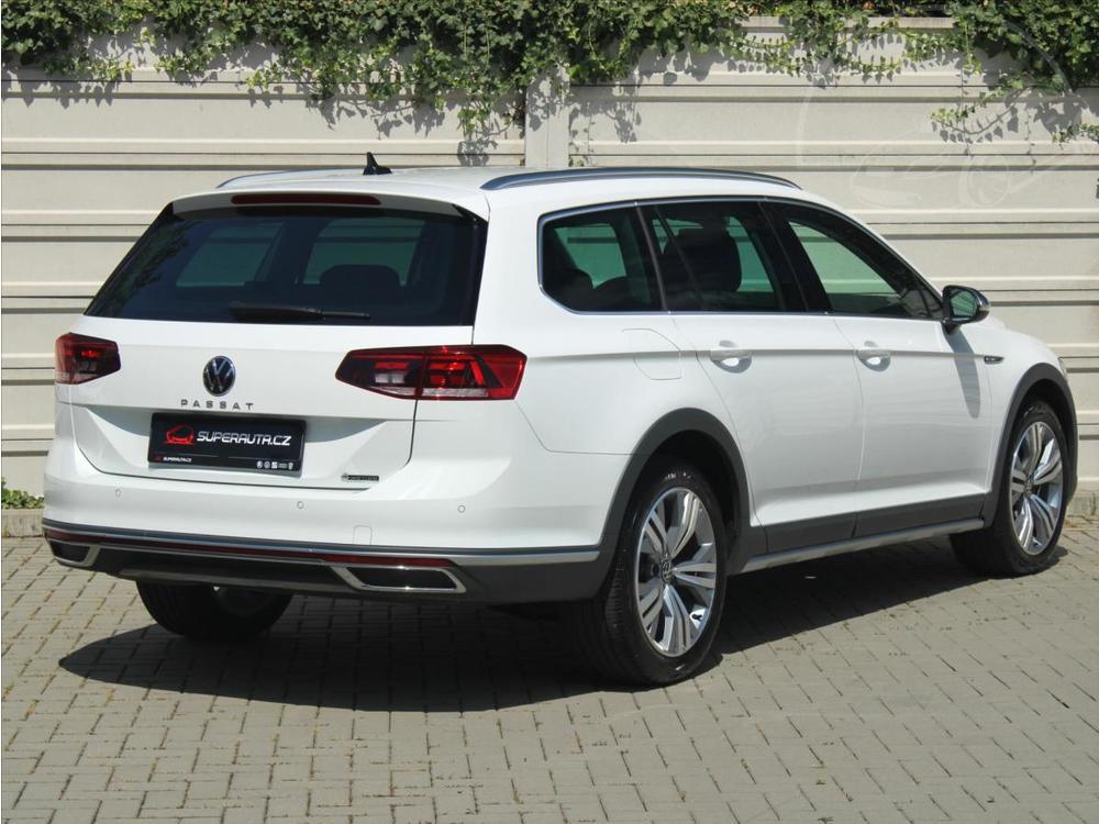 Volkswagen Passat 2,0 TDi 147kW DSG Alltrack R