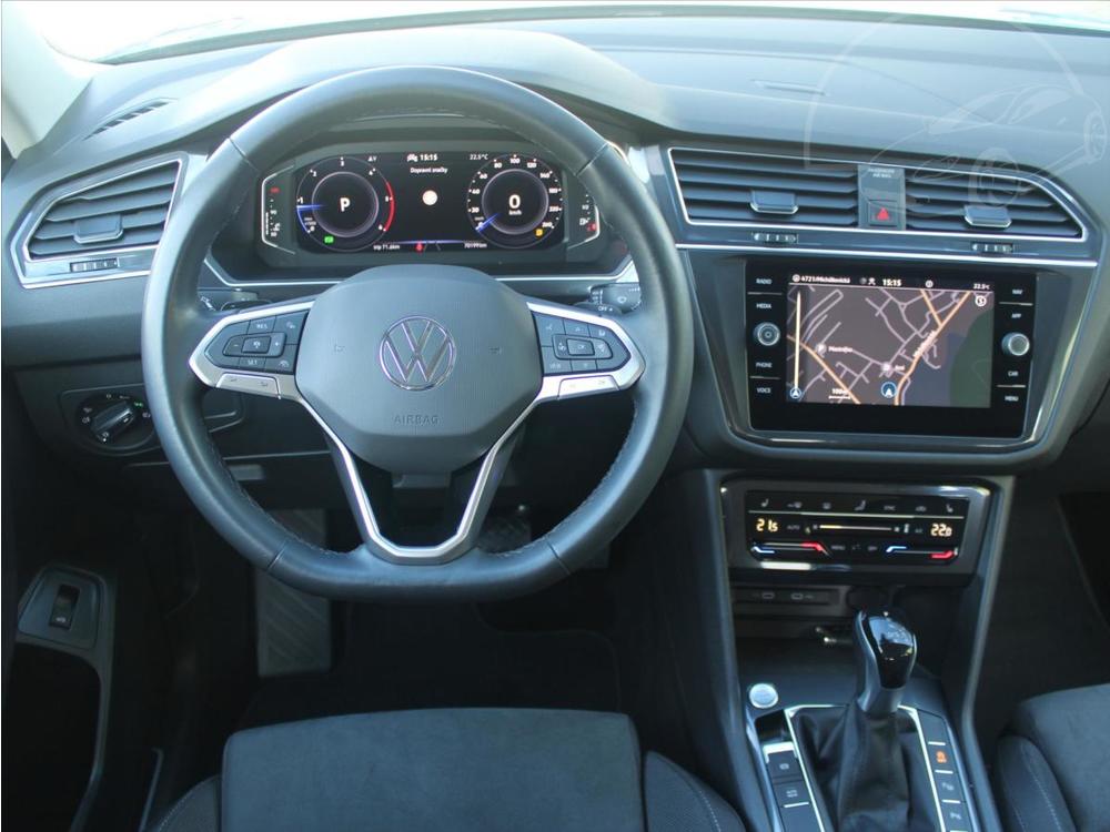 Volkswagen  2,0 TDi DSG Elegance Tov.Zruk