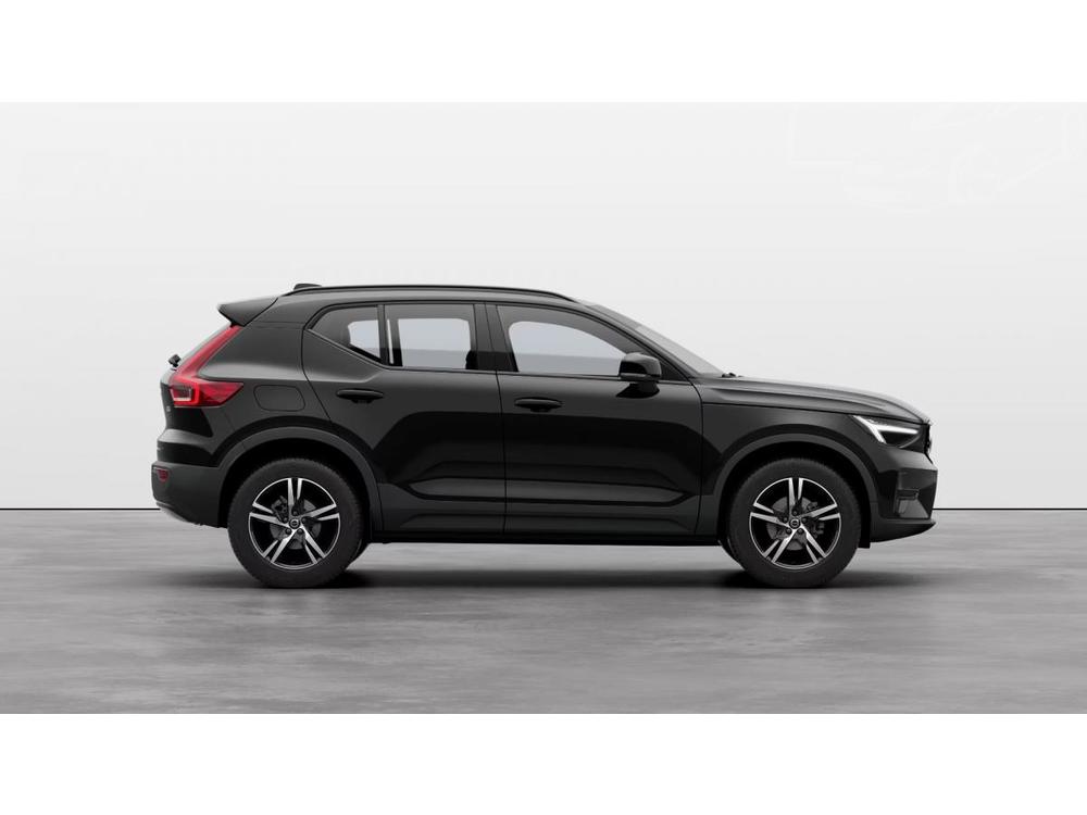 Volvo XC40 B3 AUT DARK PLUS