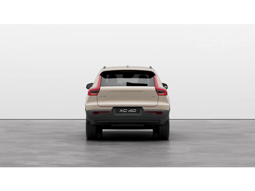 Volvo XC40 B3 AUT DARK ULTRA