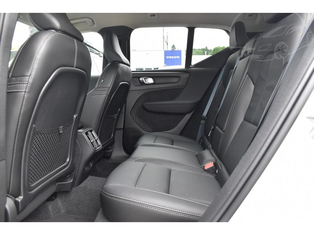 Volvo XC40 B3 CORE AUT 1.maj.