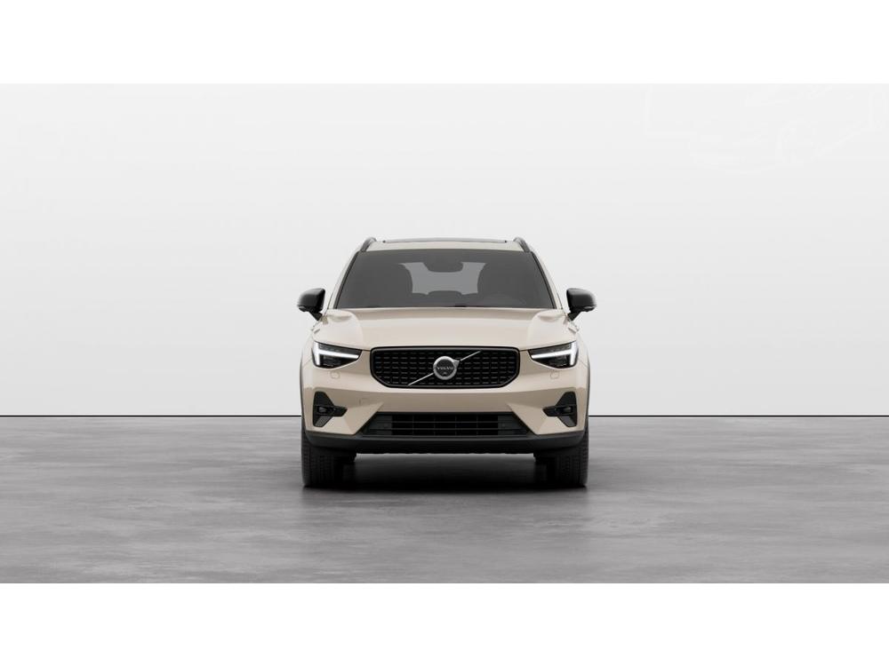 Volvo XC40 B3 AUT DARK ULTRA