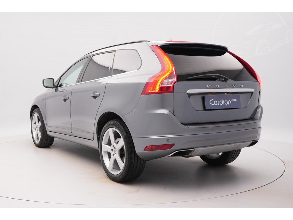 Volvo XC60 D5 AWD MOMENTUM AUT