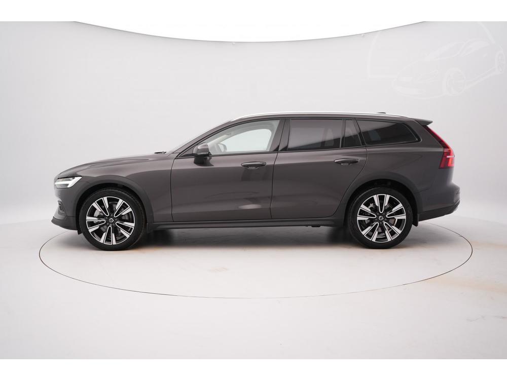 Volvo V60 CC B5 AWD PLUS BRIGHT 1.maj