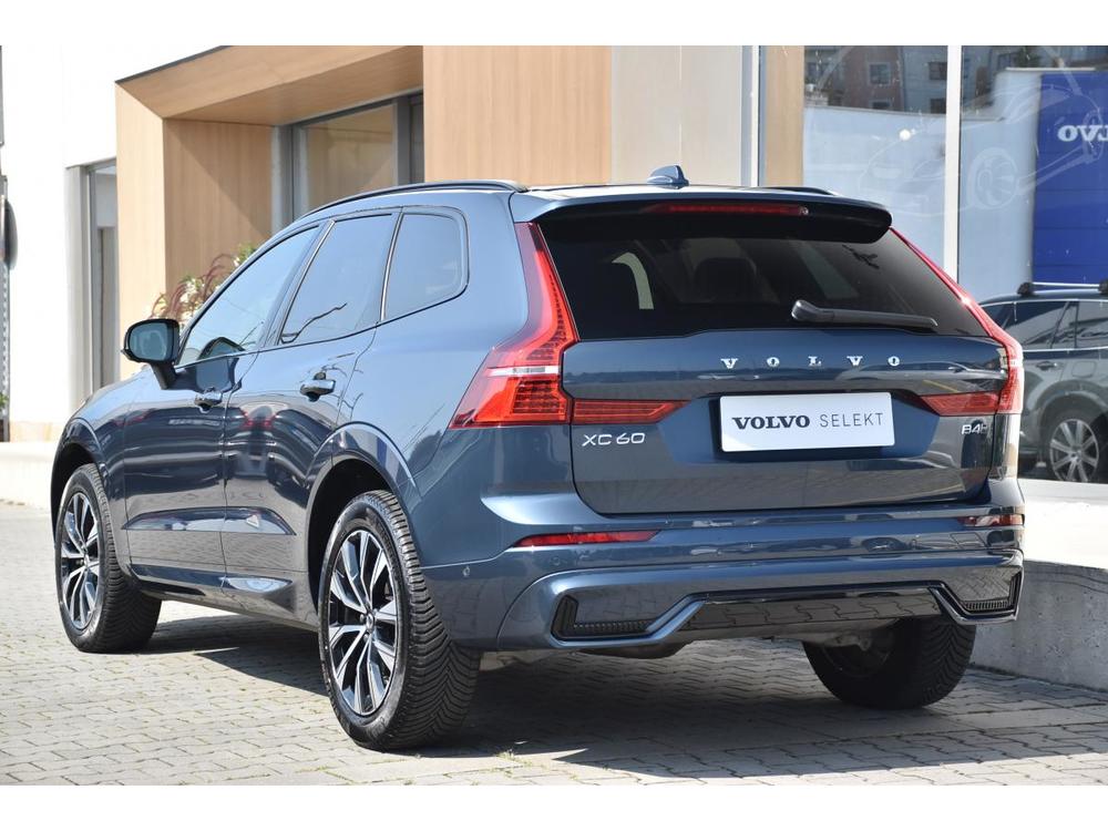 Volvo XC60 B4 AWD DARK PLUS AUT 1.maj.