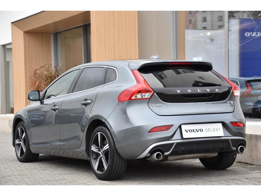 Volvo V40 T3 R-DESIGN AUT 1.maj.