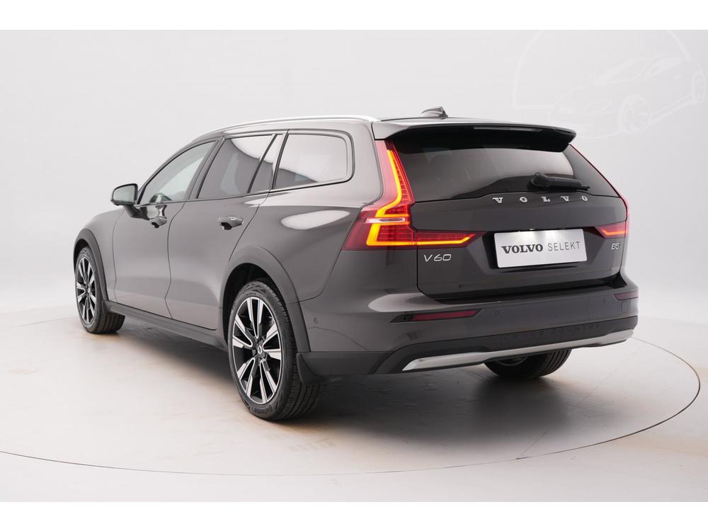 Volvo V60 CC B5 AWD PLUS BRIGHT 1.maj