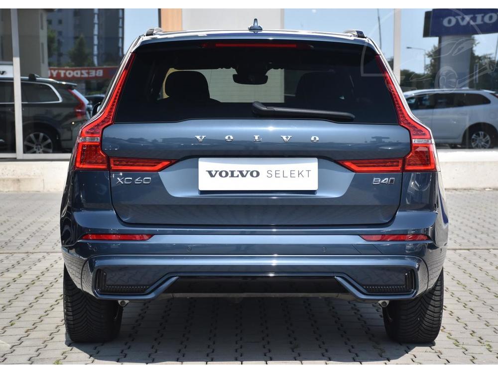 Volvo XC60 B4 AWD DARK PLUS AUT 1.maj.