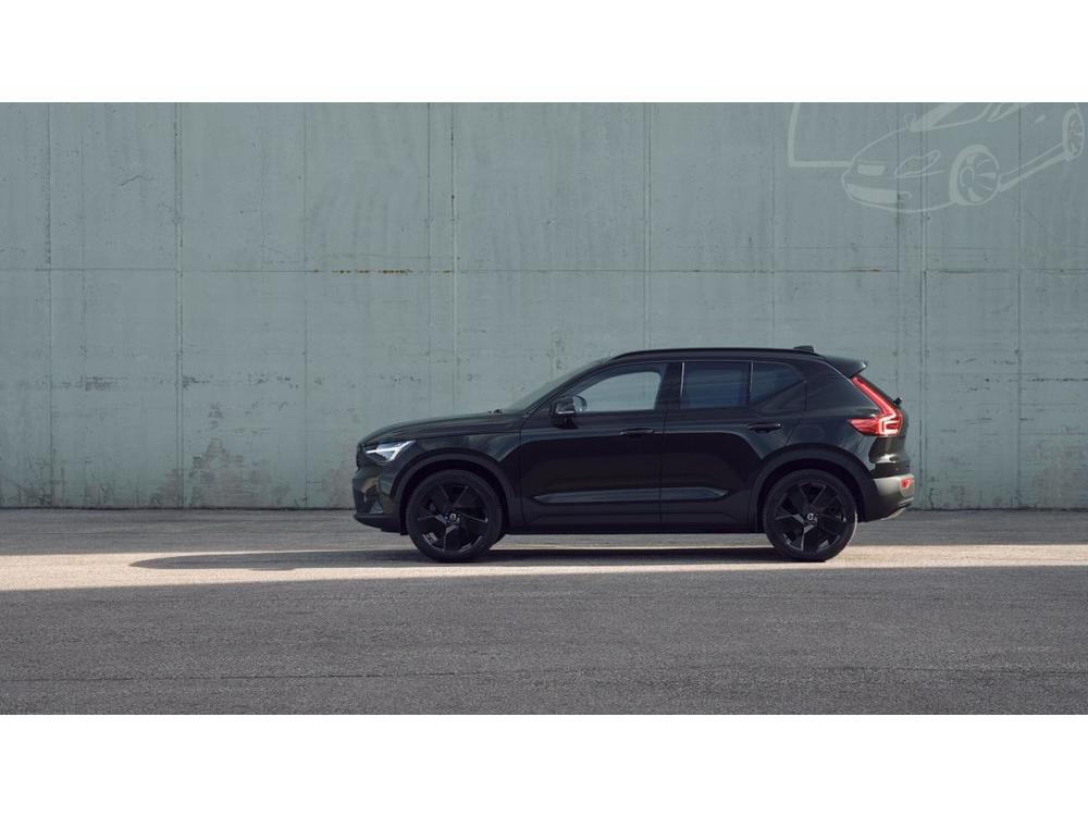 Volvo XC40 B3 AUT PLUS BLACK EDITION