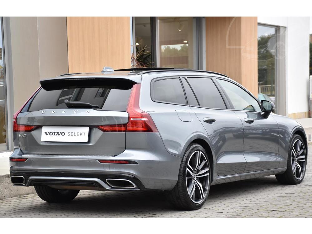 Volvo V60 T6 AWD RECHARGE R-DESIGN AUT