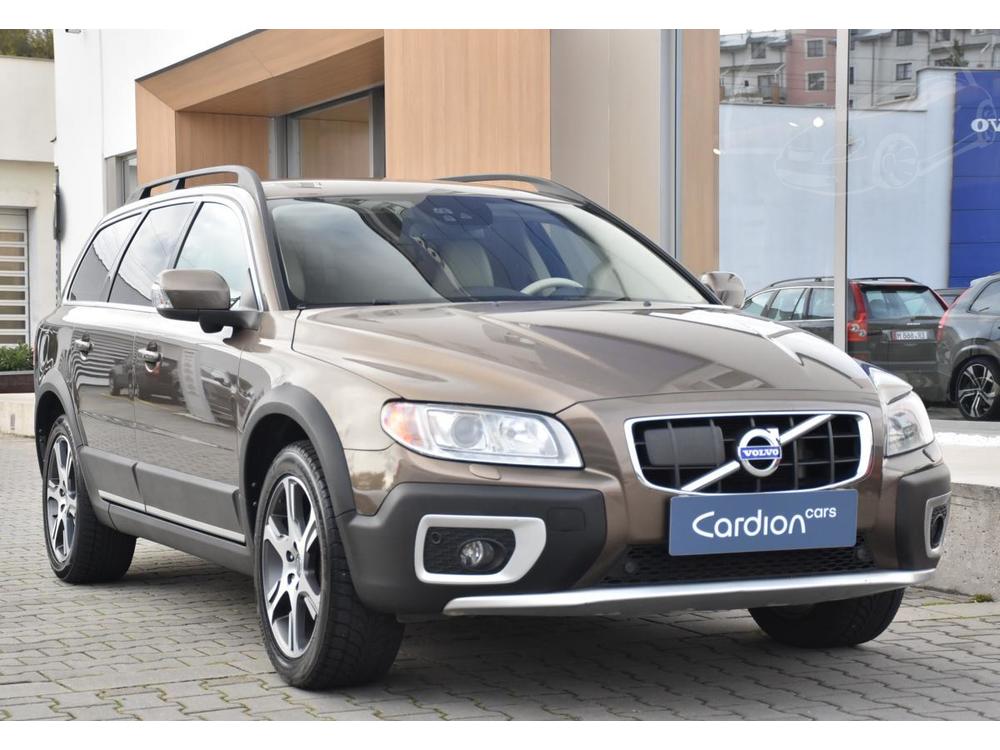 Volvo XC70 T6 AWD SUMMUM AUT CZ