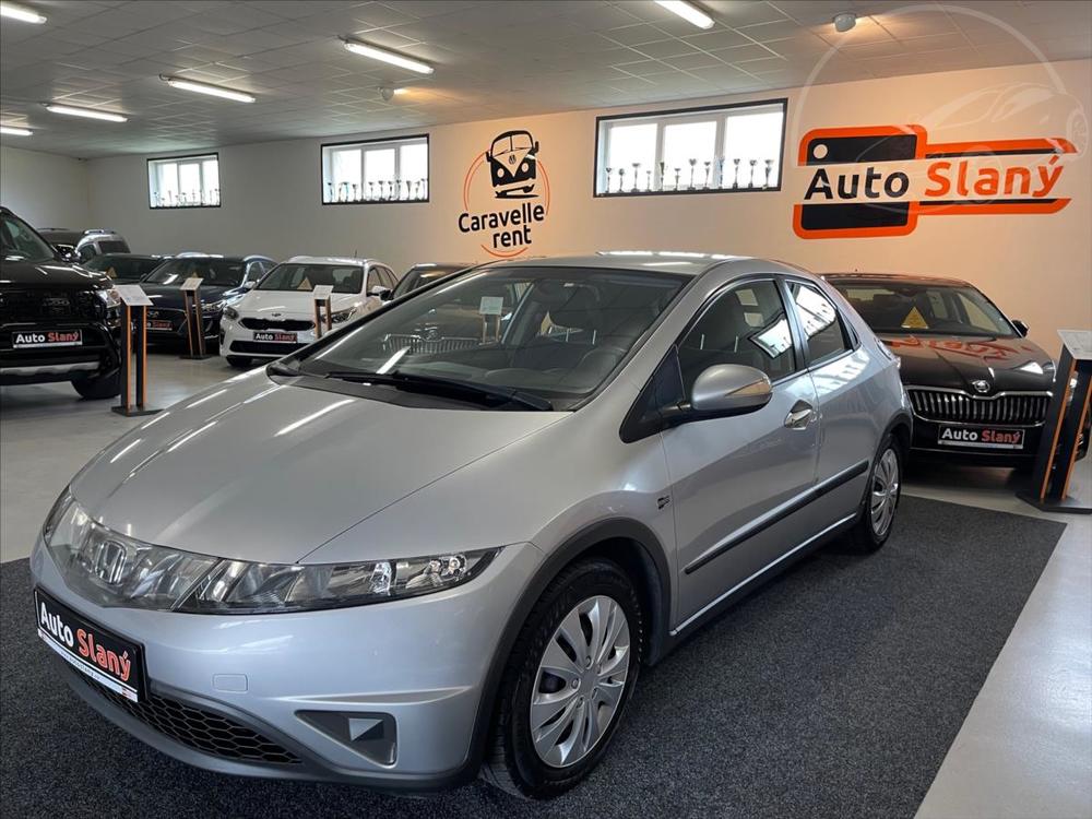 Prodm Honda Civic 1,3 i Comfort CZ,po servisu! 2