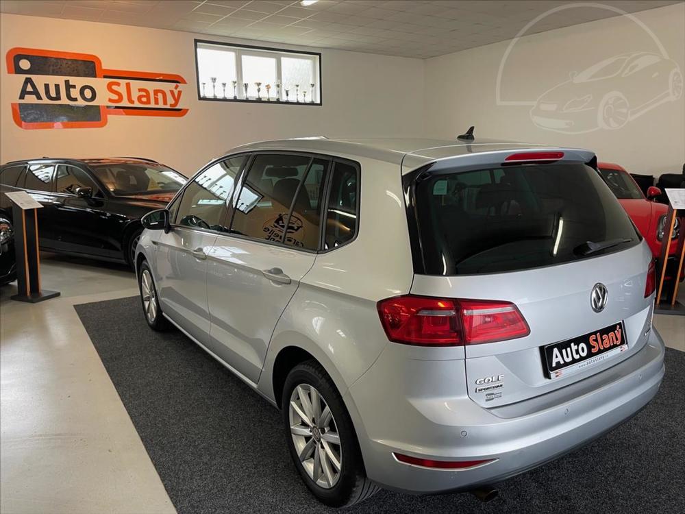 Volkswagen  1,6 TDI Lounge 1maj.po servisu