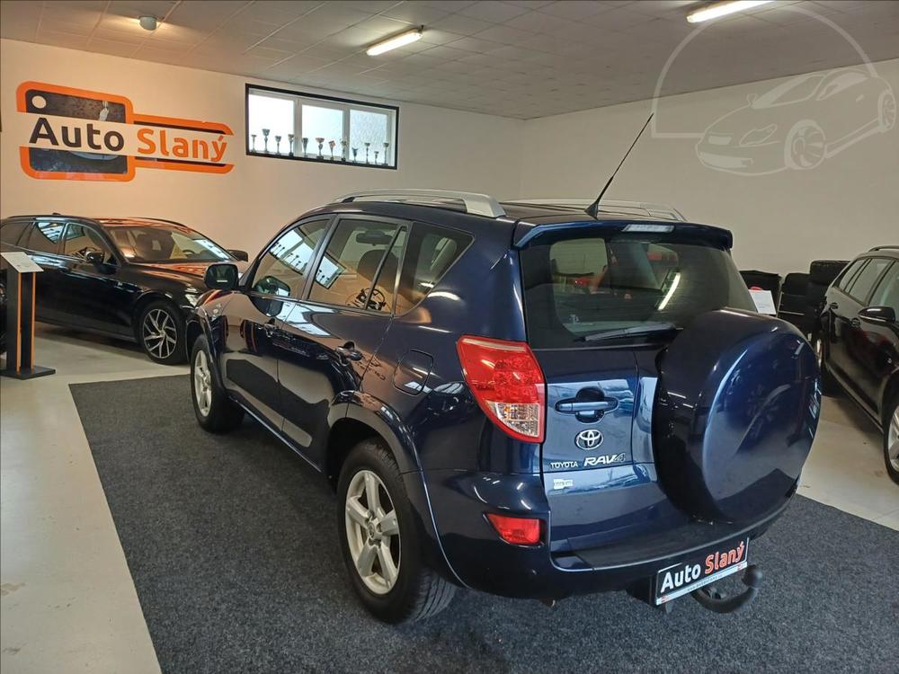 Toyota RAV4 2,2 D 130kW 2maj.CZ,po servisu