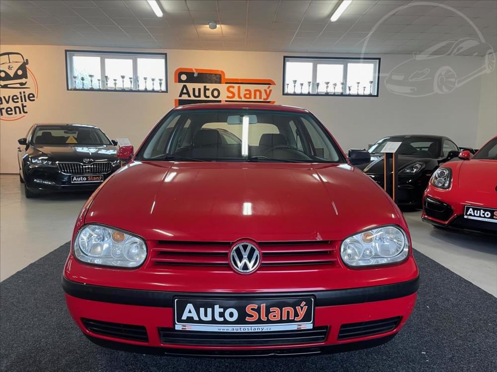 Volkswagen Golf 1,4 16V klima,po servisu a STK