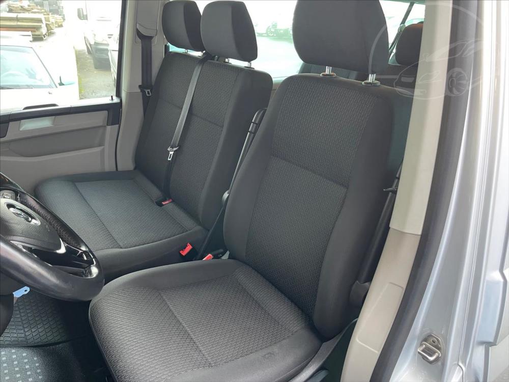 Volkswagen Caravelle 2,0 TDI 110kW DSG Long