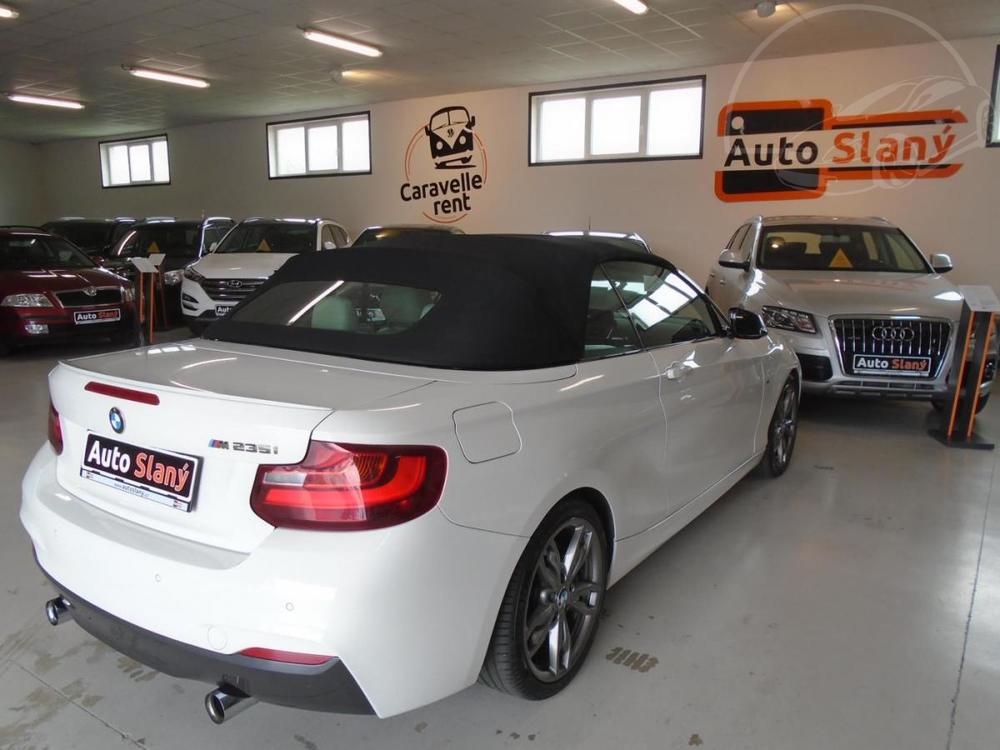 BMW 2 3,0 M235i 240kW Manul Po serv