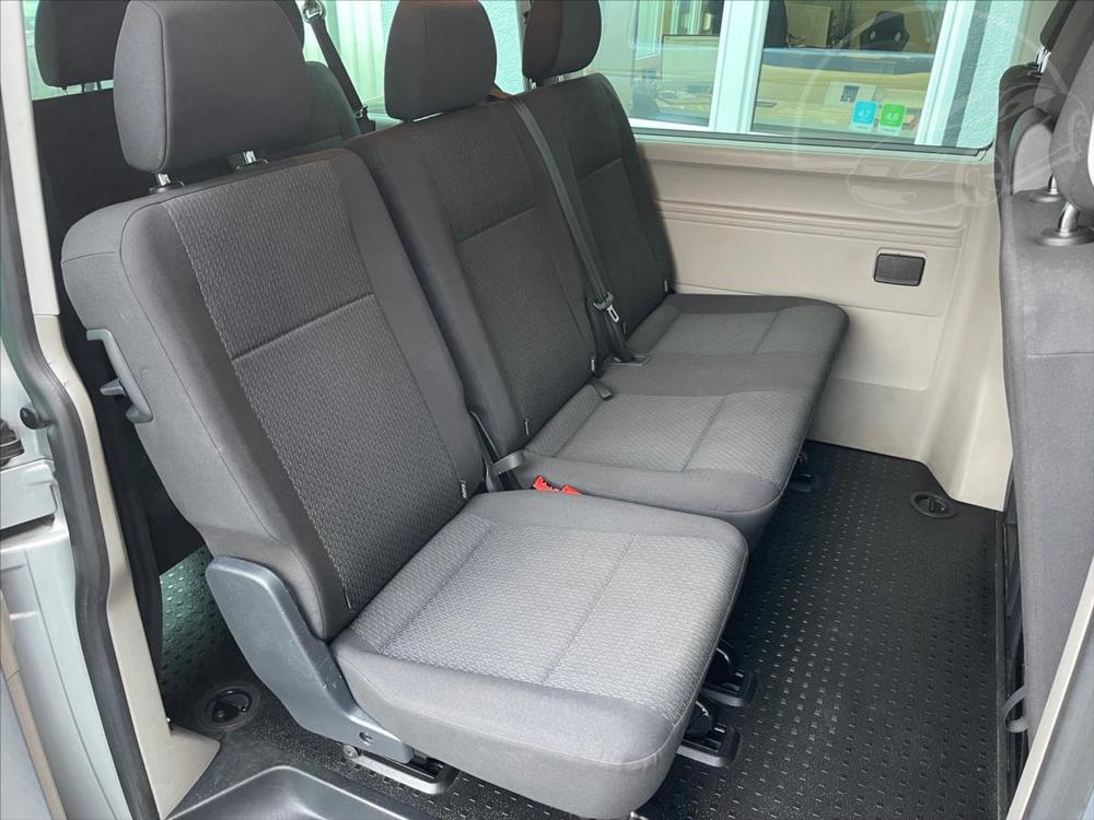 Volkswagen Caravelle 2,0 TDI 110kW DSG Long