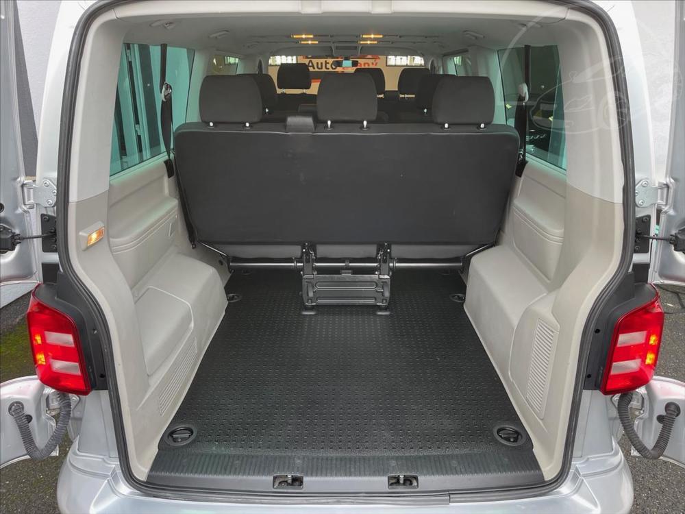 Volkswagen Caravelle 2,0 TDI 110kW DSG Long