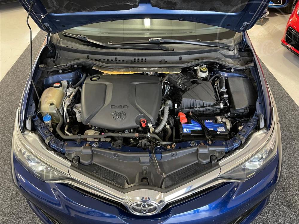 Toyota Auris 1,6 D-4D 82kW,CZ,po servisu