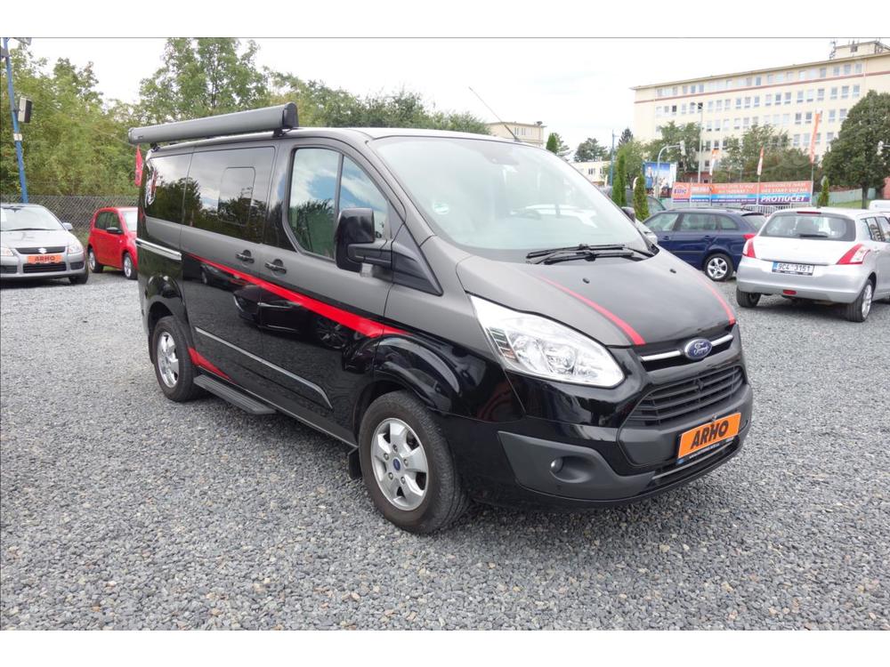 Ford Tourneo Custom 2,0 TDCi, ČR, 1 MAJ., 8 MÍST.