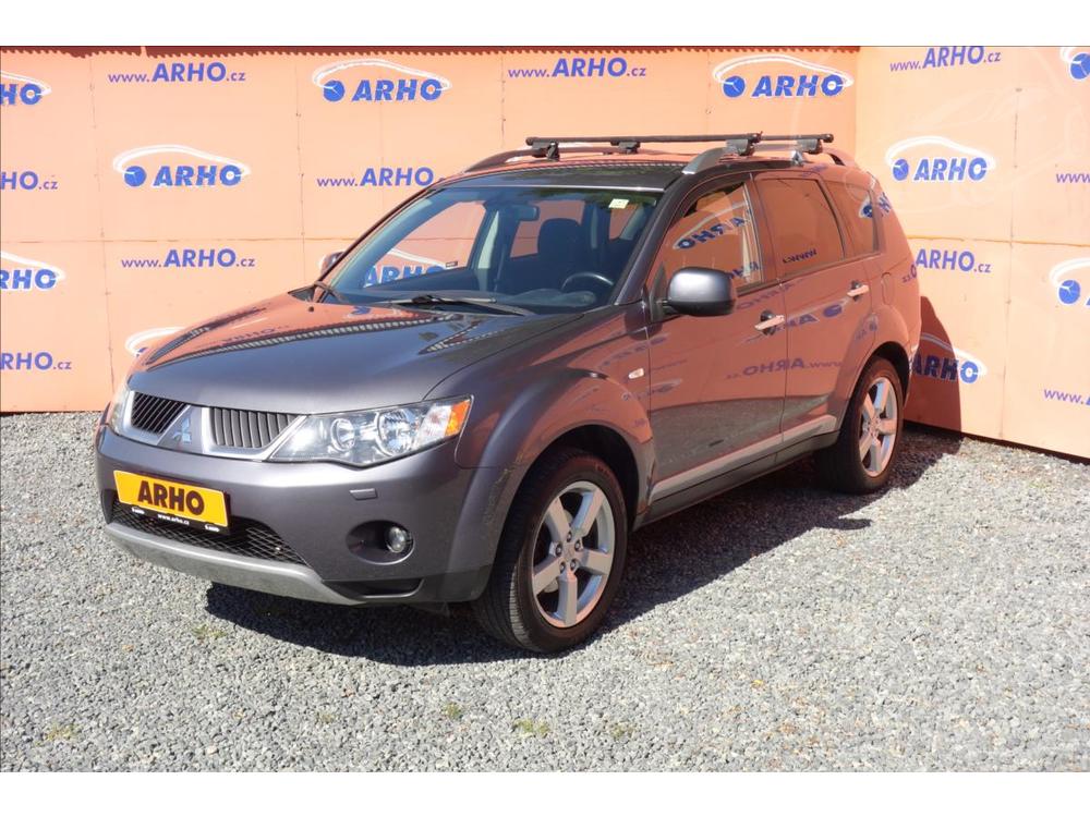 Mitsubishi Outlander 2,0 DI-D, R, 1 MAJ., 7MST.