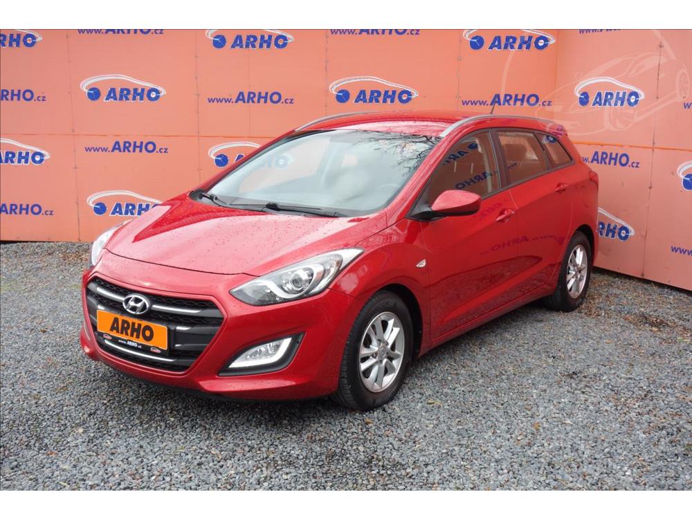 Hyundai i30 1,6 i, R, 1 MAJ., SERVIS.KN.