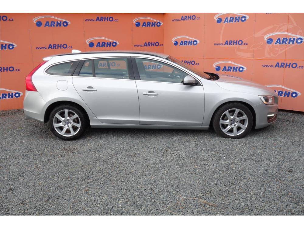 Volvo V60 2,0 D4 133KW,SERV.KN.,MOMENTUM