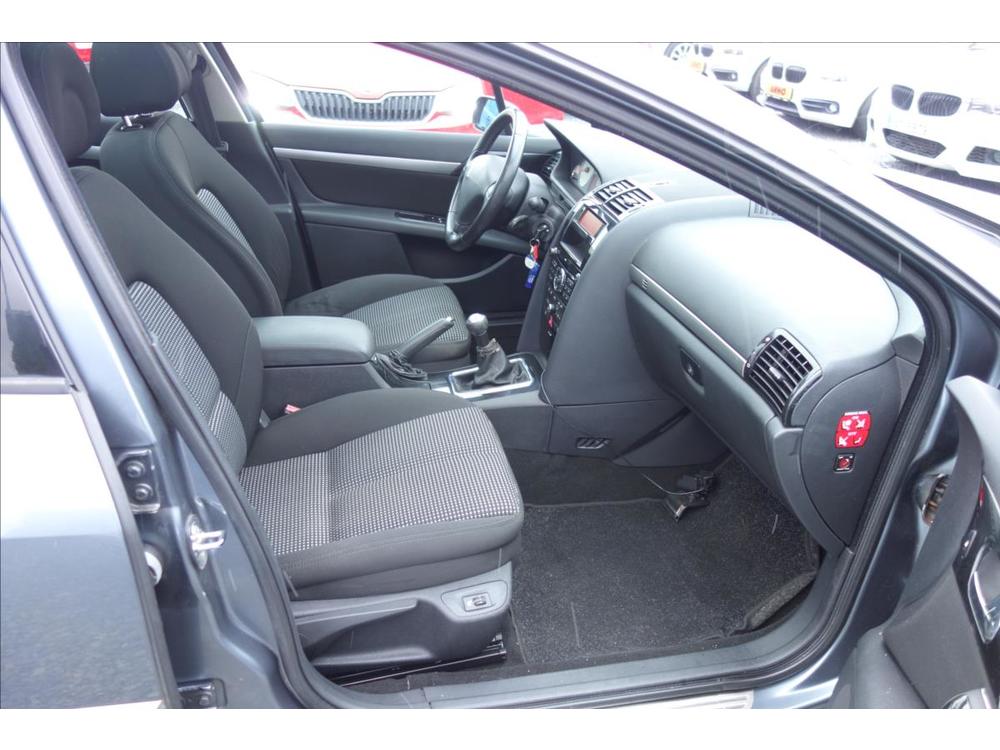 Peugeot 407 2,0 i 16V, PREMIUM, PANORAMA.