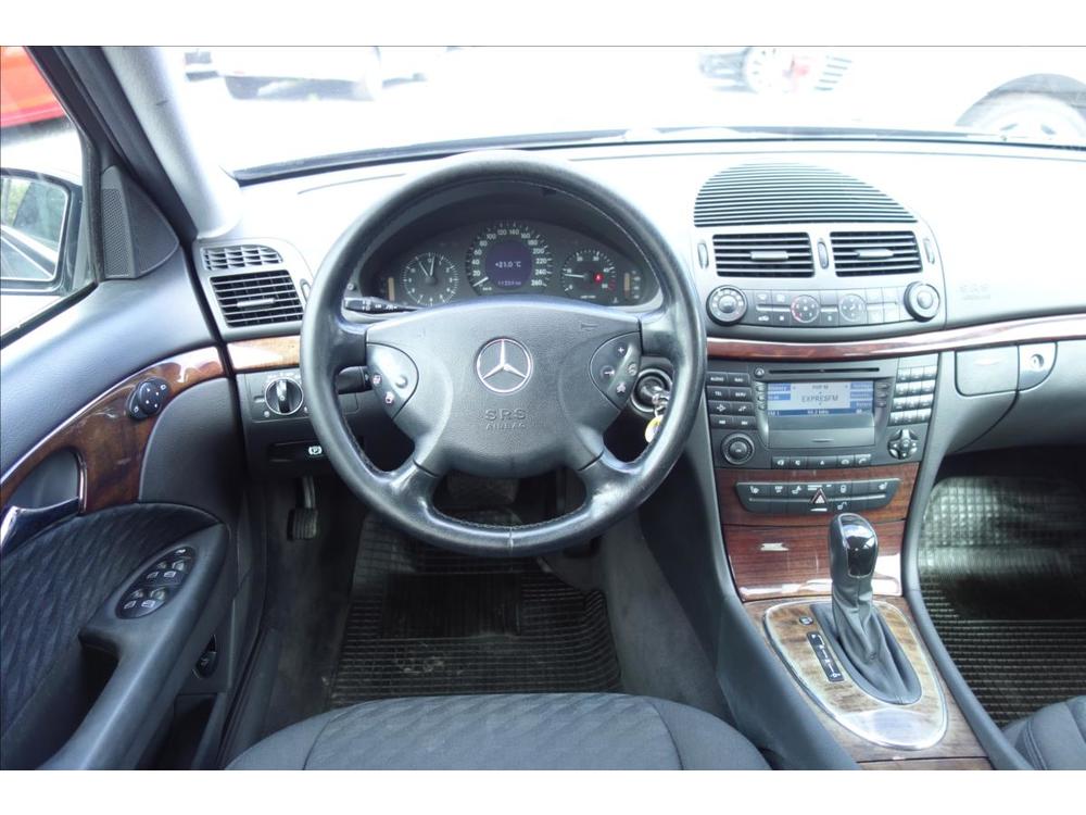 Mercedes-Benz E 220 CDi 90KW, CLASSIC.