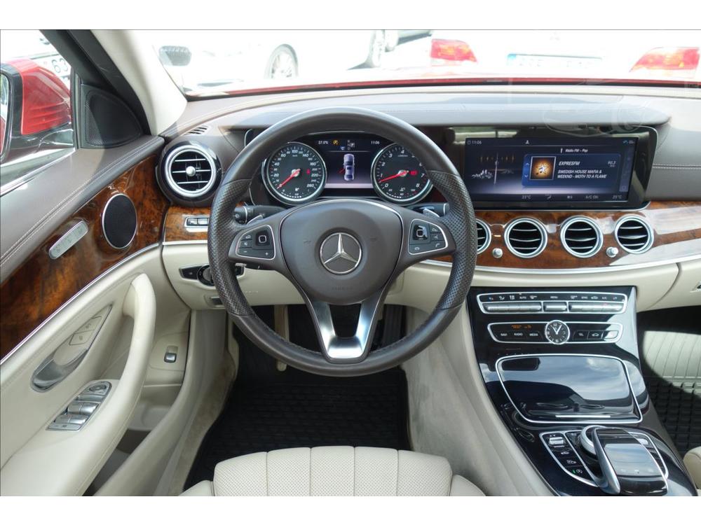 Mercedes-Benz E 400 , R, 1 MAJ., 4MATIC.