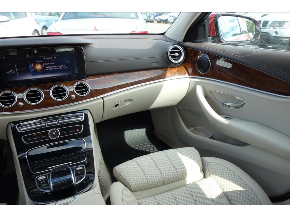 Mercedes-Benz E 400 , R, 1 MAJ., 4MATIC.