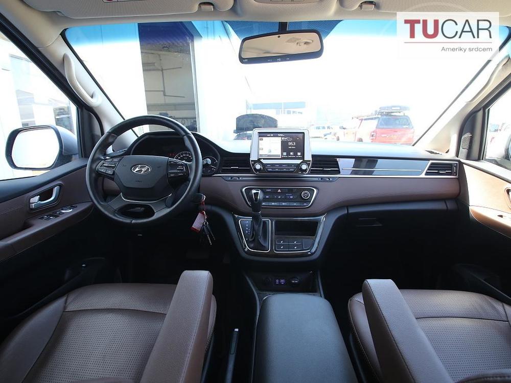 Hyundai H 1 Starex 2.5 CRDi 9 MST