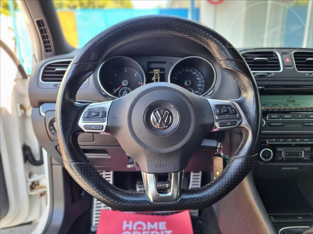 Volkswagen Golf 2.0GTD ALU18*SERVIS!1.MAJ!