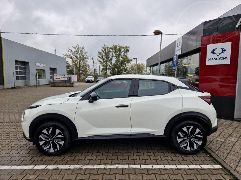 Nissan Juke 1.0 DIG-T 6MT ACENTA, SKLADEM