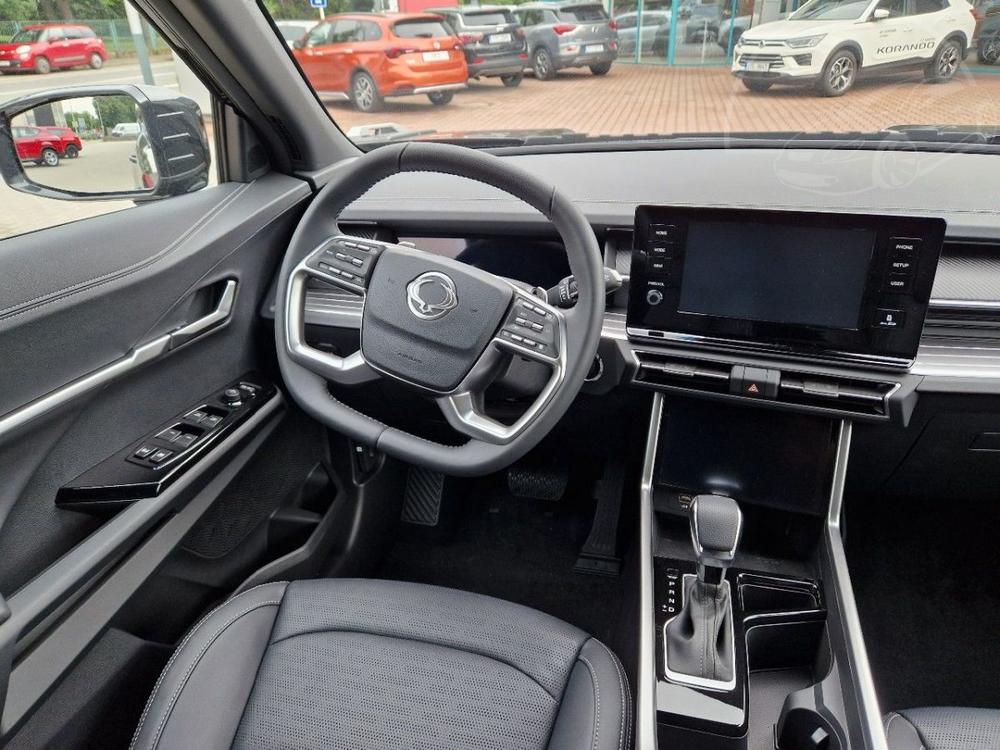 SsangYong  1.5T, Premium 2WD, AT, SKLADEM