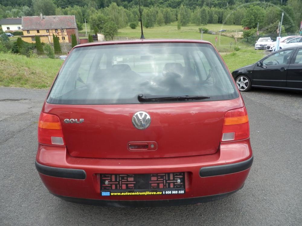 Volkswagen Golf 1.4 55KW