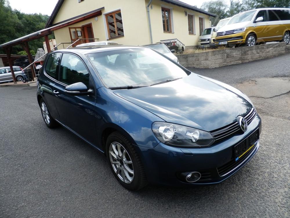 Volkswagen Golf 1,4TSI 90KW KLIMA