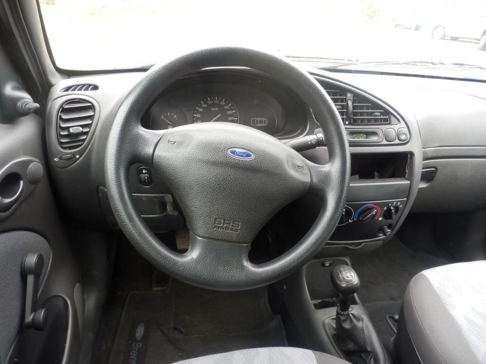 Ford Fiesta 1,3 44KW 