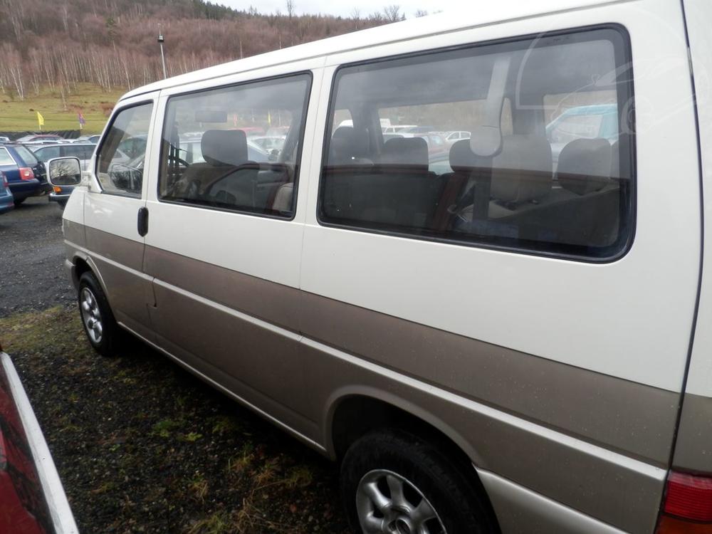 Volkswagen Transporter 2,5 TDI 63KW 