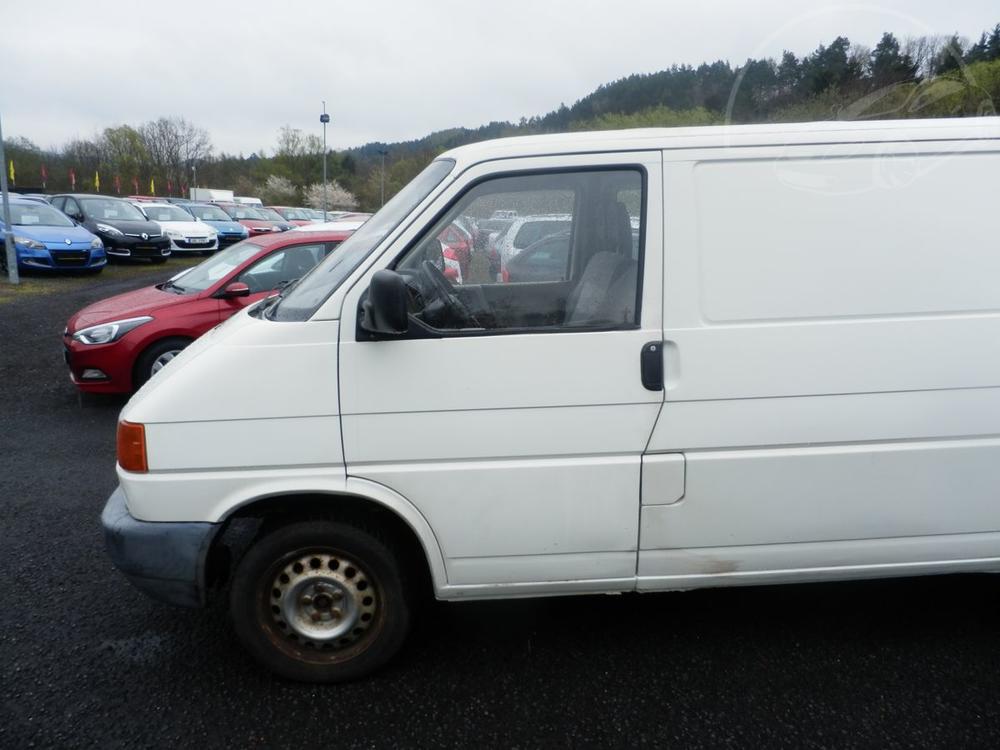 Volkswagen Transporter 2,5TDI 75KW 