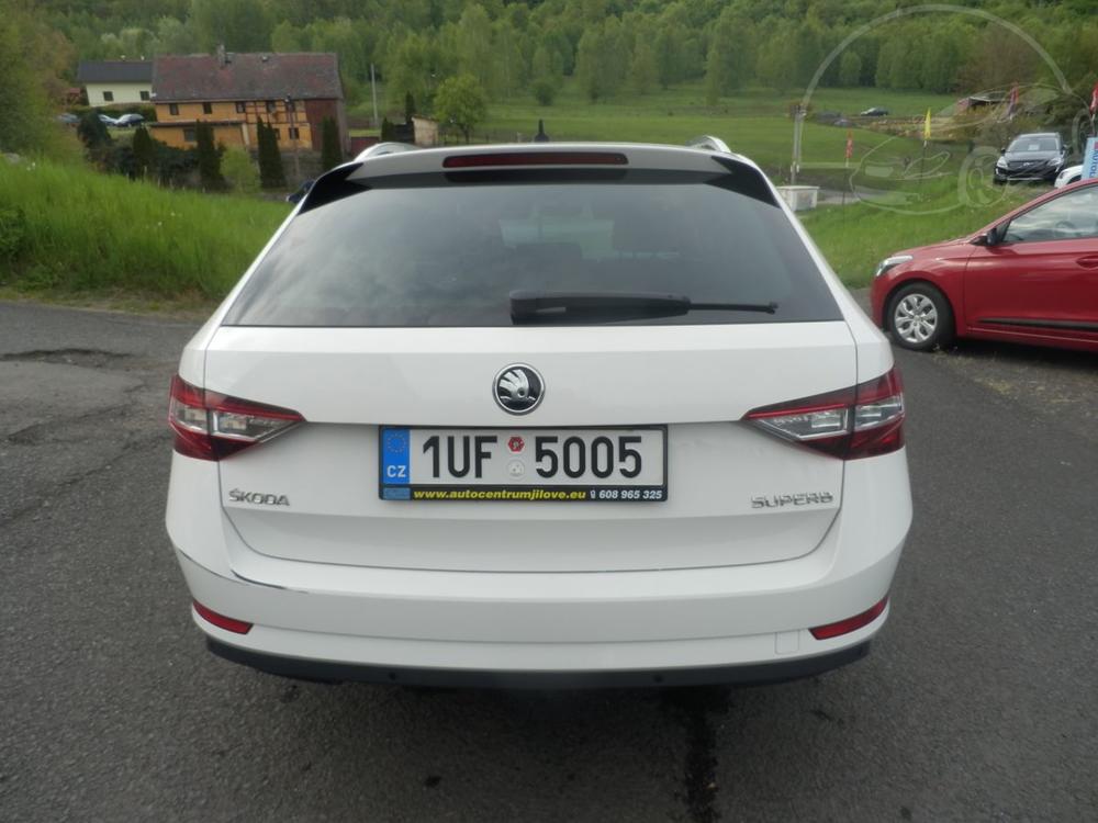 koda Superb 2,0TDI 110KW DSG,NAVI,KَE