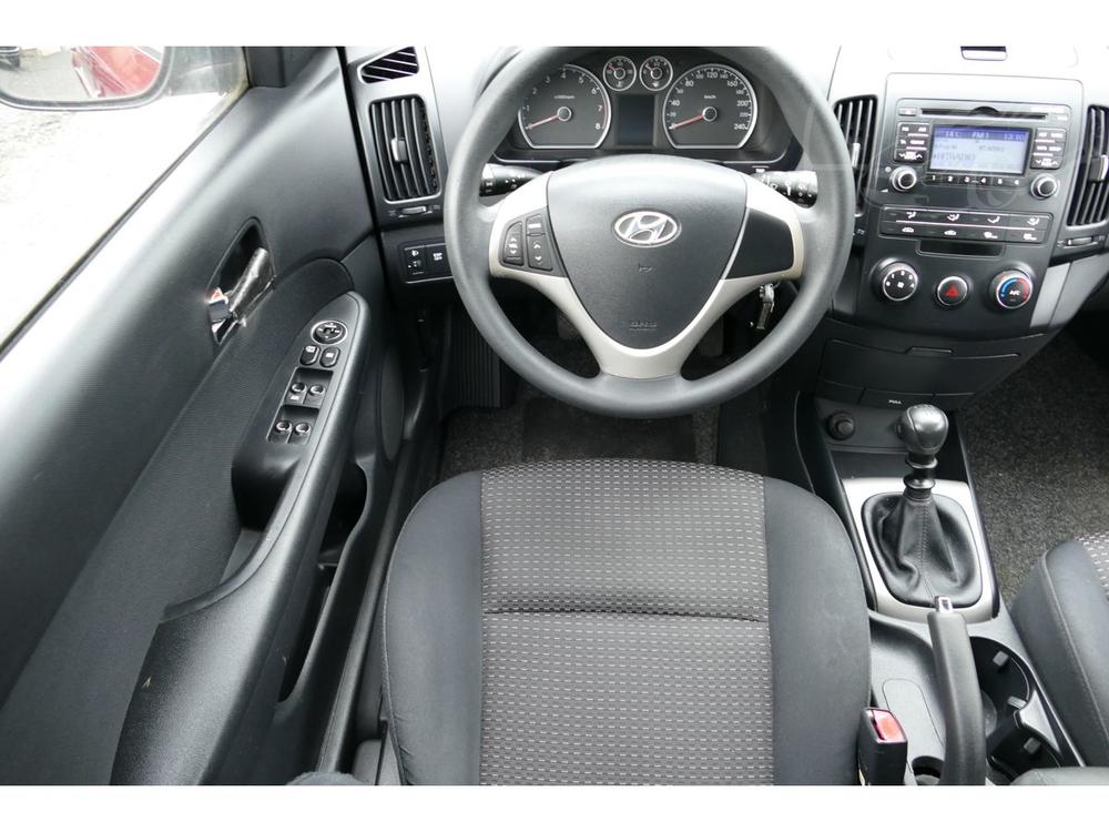 Hyundai i30 1,4 80KW KLIMA