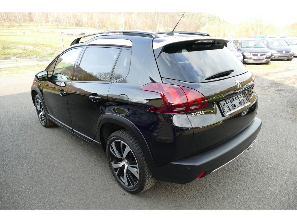 Peugeot 2008 1,2 PureTech GT-LINE