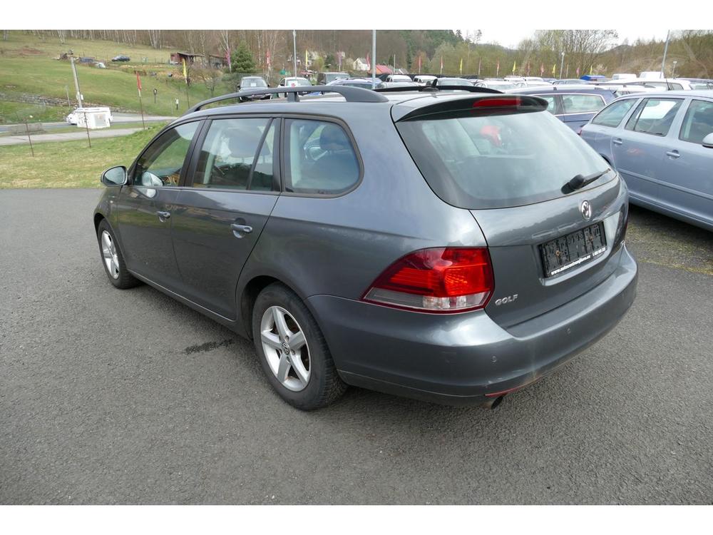 Volkswagen Golf 1,6TDI 77KW DIGI-KLIMA