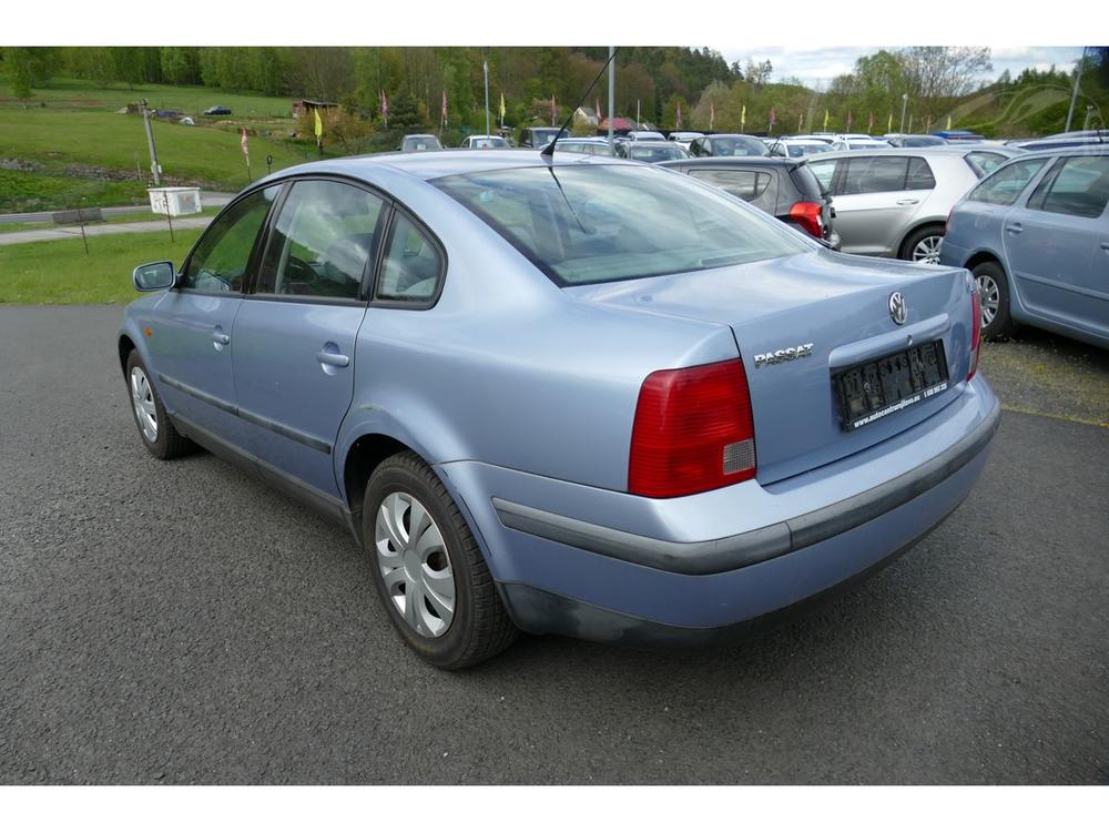 Volkswagen Passat 1,6 74KW 