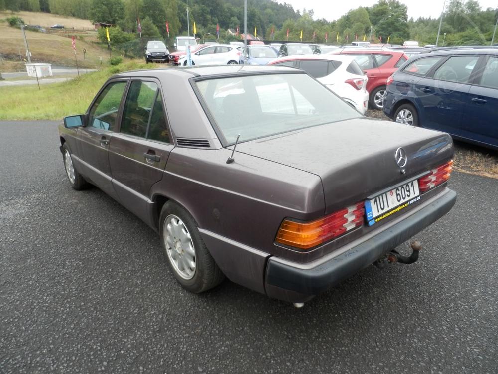 Mercedes-Benz 190 1,8 80KW