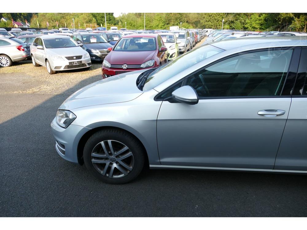 Volkswagen Golf 1,2TSI 77KW KLIMA