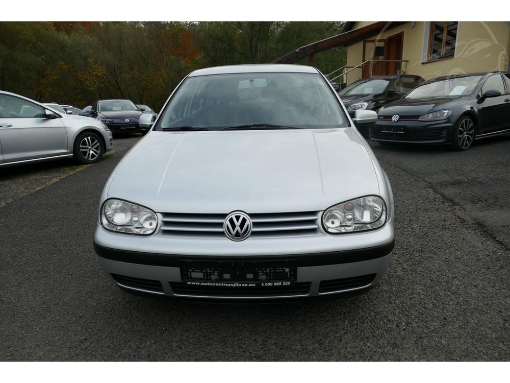 Volkswagen Golf 1,4 55KW KLIMA