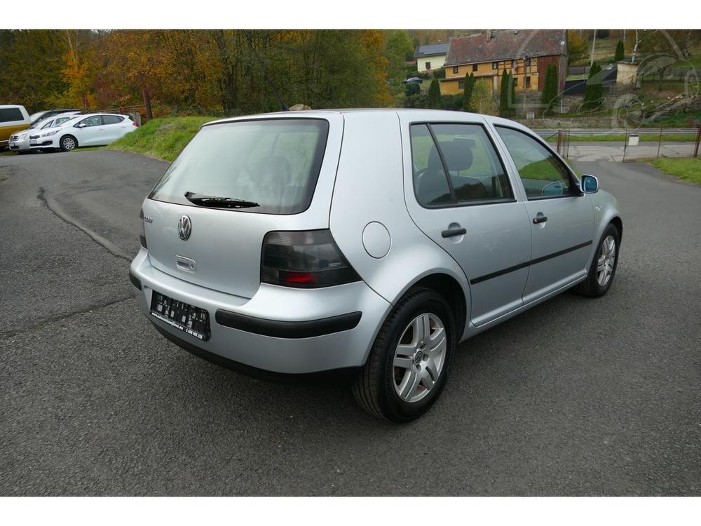 Volkswagen Golf 1,4 55KW KLIMA